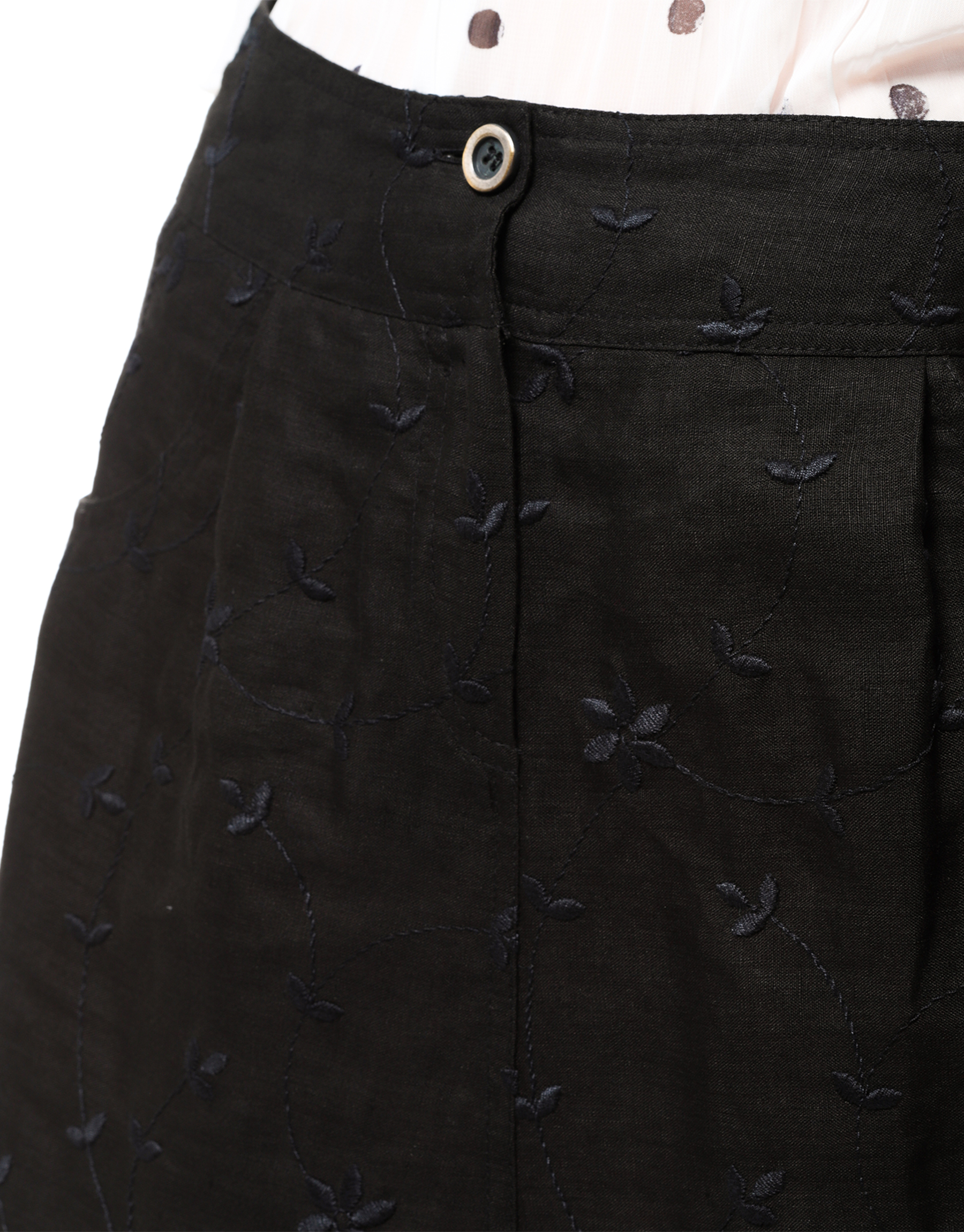 Summer skirt midi trapeze in black embroidered linen